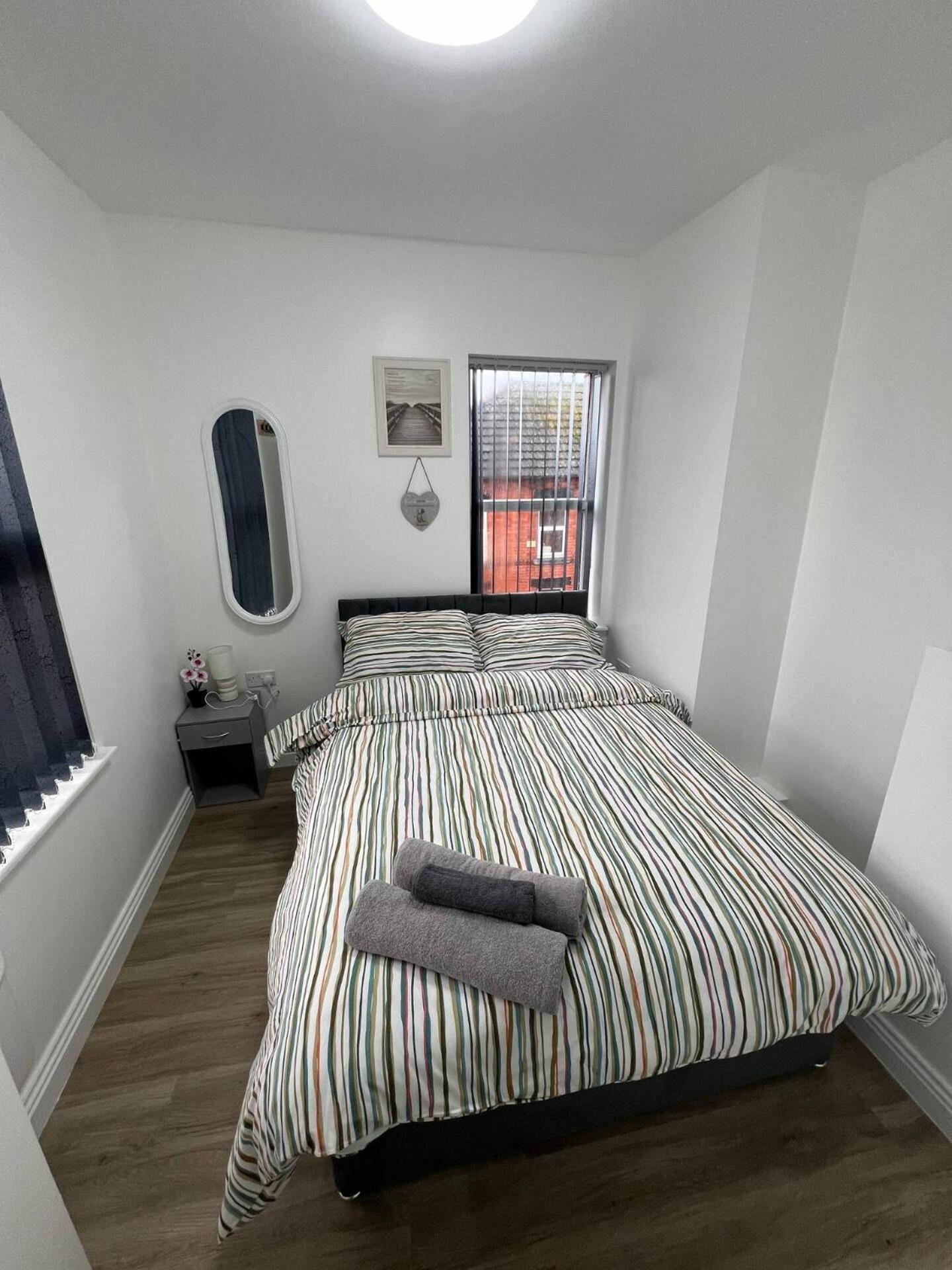 Great For Longer Wm Smart Tv Parking Apartment *